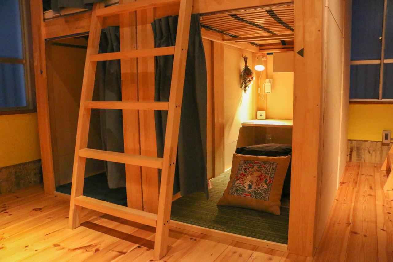 Konyamachi Guest House Kuku Takamatsu Esterno foto